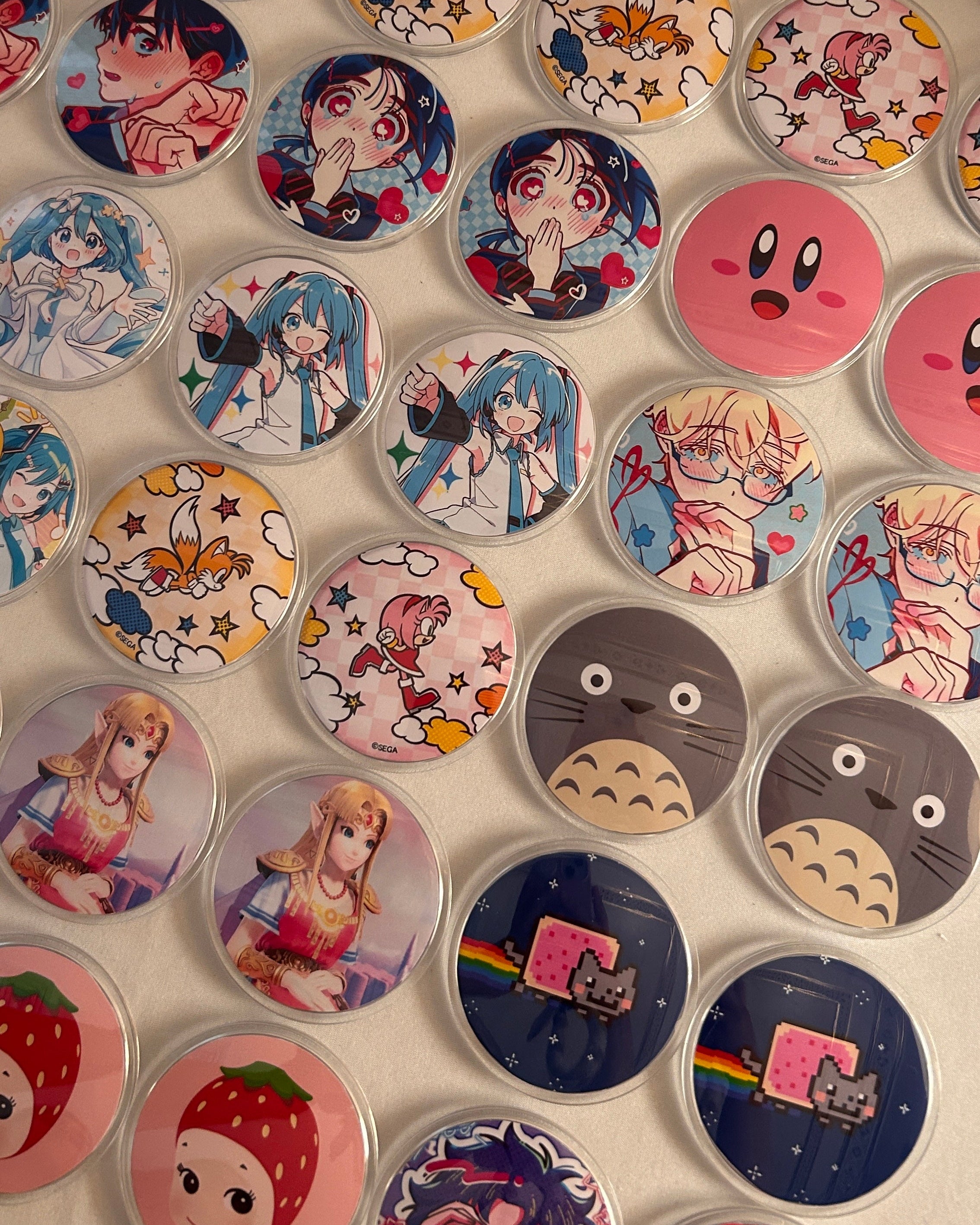 Custom Acrylic Pin Badges